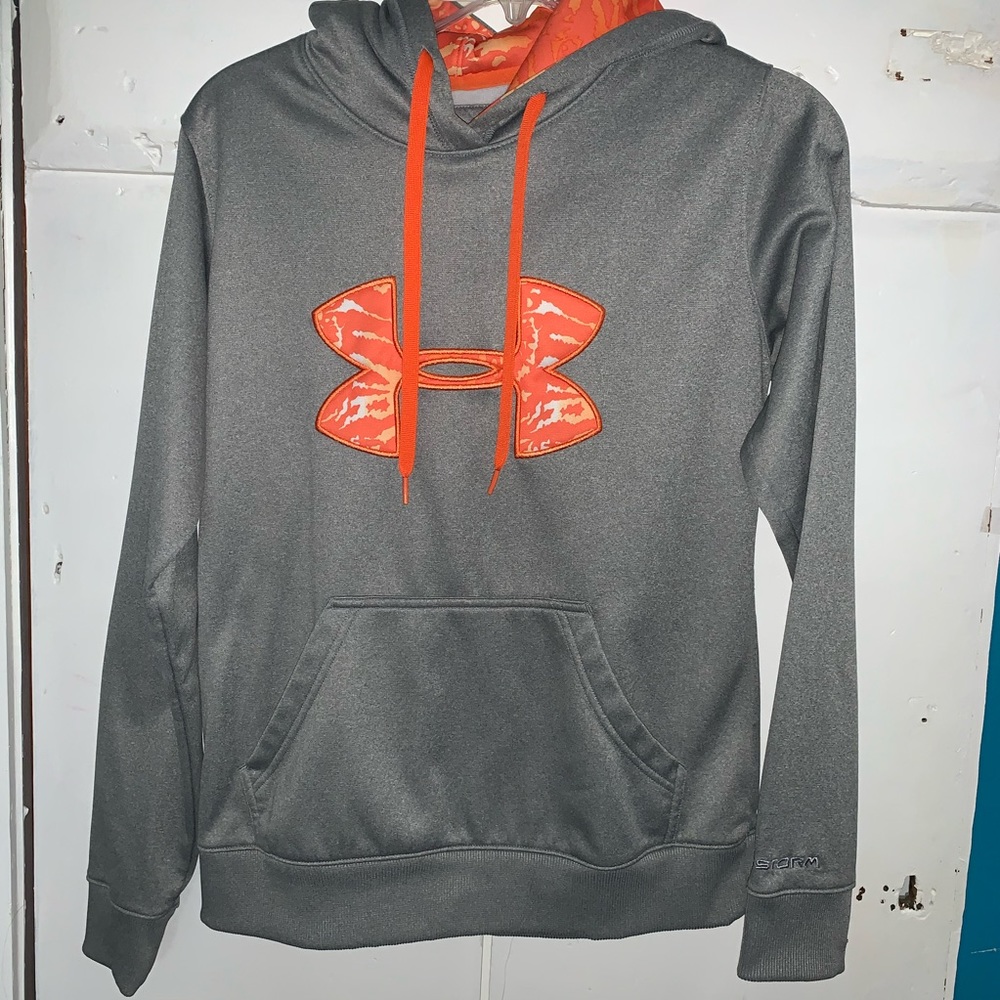 Under Armour Hoodie